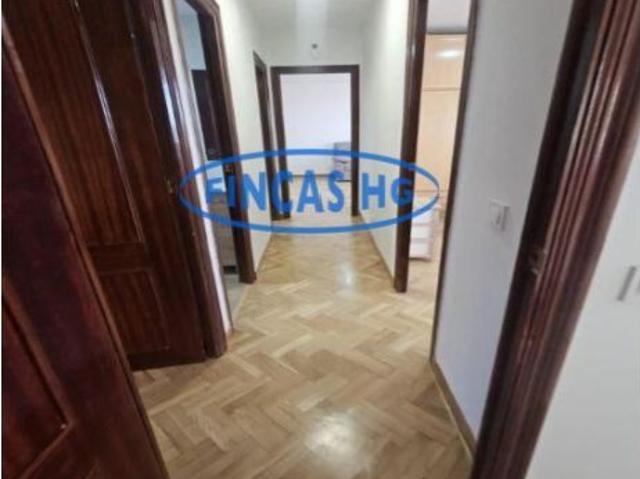 Estupenda vivienda lista para entrar a vivir y con parking