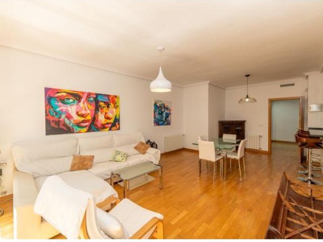 Estupenda vivienda muy céntrica