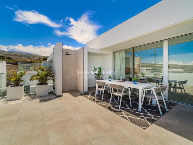 Estupenda villa de nueva construccion, ubicada en la nueva u. 197m² Callao Salvaje