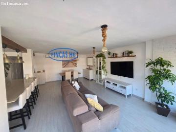 Estupenda y amplia vivienda ubicada en el barrio de Babel, en la zona del Palmeral junto al mar
