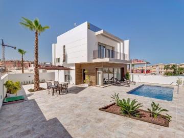 Estupendas villas independientes de obra nueva, en Residenci. 195m² Castillo de don juan