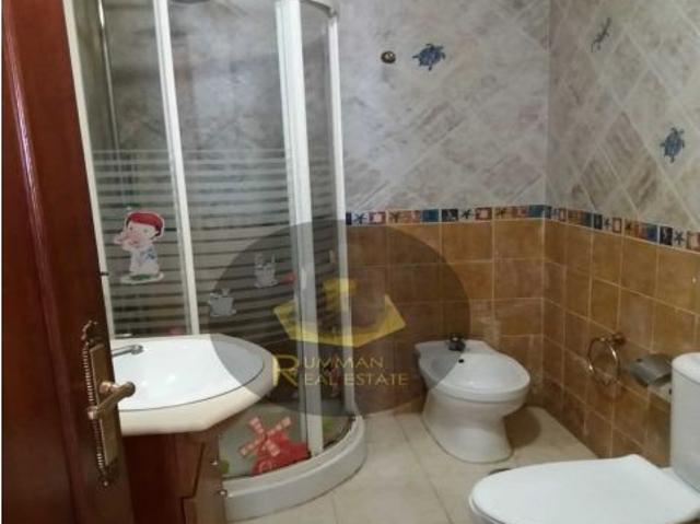 EST/ Amplio piso ESTUDIANTES con TRES dormitorios en Cartuja