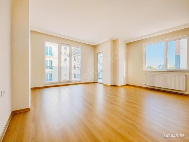 EST DEN SOĞANLIK YENİ MH. SIFIR SATILIK 2+1 DAİRE metroya 5 dk