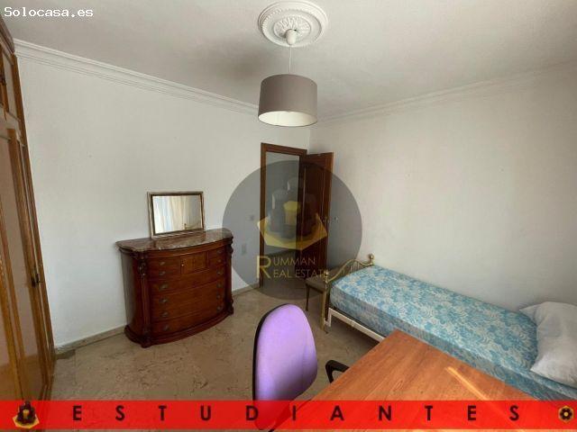 EST/ Piso CINCO dormitorios para ESTUDIANTES en zona Gran Capitán