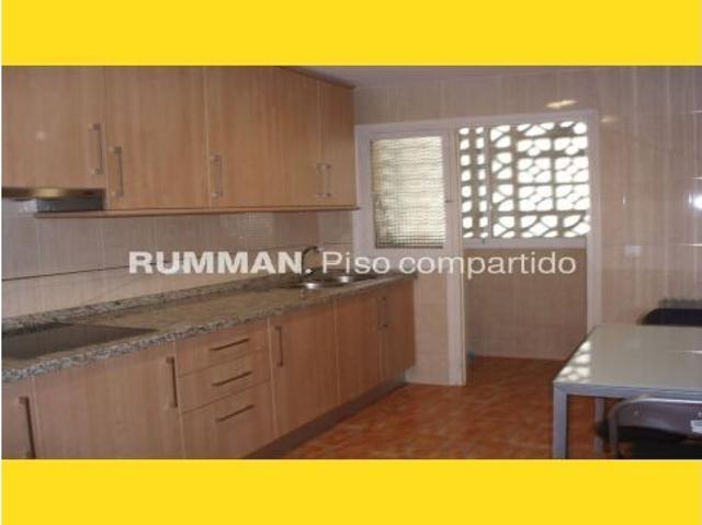 EST/ Piso junto a YO10 y Recogidas