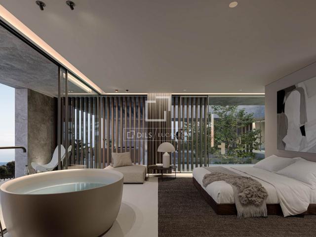 Esta obra maestra arquitectónica abarca unos impresionantes. 589m² Teià