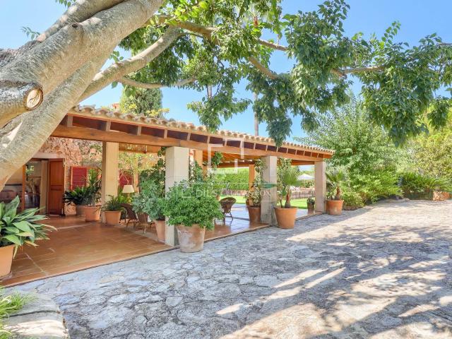 Esta bonito/a finca se encuentra en una zona privilegiada de. 493m² Santa María del Camí