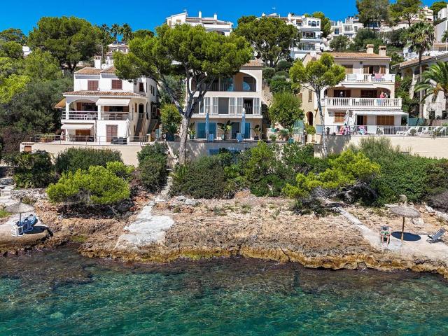 Esta excepcional villa orientada al sur ocupa una posición p. 372m² Alcudia