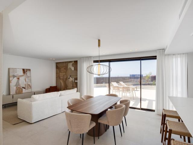 Esta exclusiva villa independiente de obra nueva se encuentr. 121m² Mutxamel