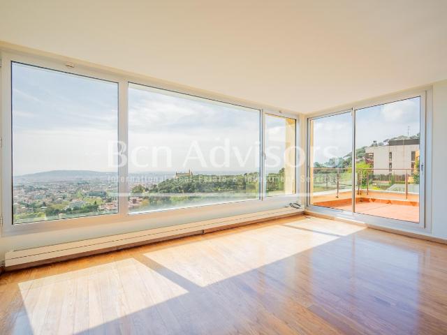 Esta extraordinaria casa de alto standing esta situada en un. 435m² Barcelona