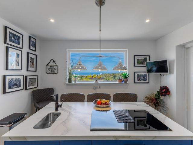 Esta encantadora villa disfruta de impresionantes vistas al. 228m² Alicante