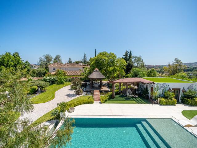 Esta espectacular villa autosustentable está situada en las. 543m² Benahavís