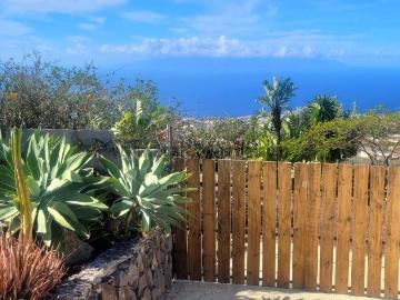 Esta hermosa finca está ubicada en Tijoco Bajo en la zona mu. 132m² Tijoco Alto
