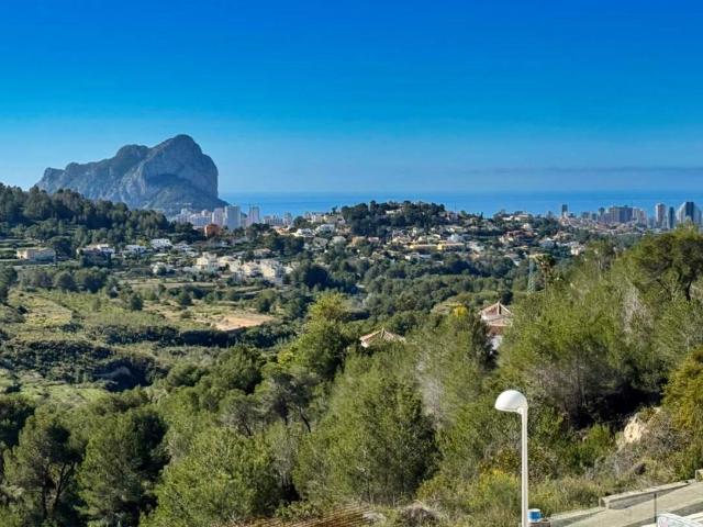 Esta impresionante villa en Calpe se alza elegantemente sobr. 242m² Calpe Calp