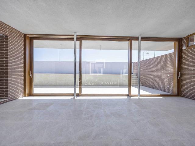 Esta increíble villa se encuentra en una calle tranquila y b. 216m² Riba Roja de Turia