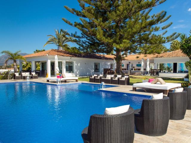 Esta propiedad única es ideal como una inversión o un hogar. 1054m² Marbella