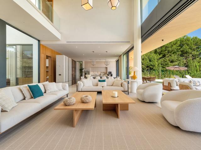 Esta villa excepcional se encuentra en el prestigioso enclav. 1368m² San Pedro de Alcántara