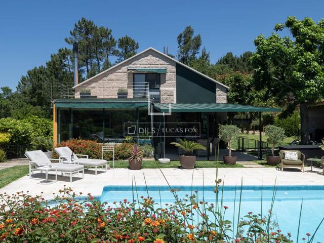 Esta vivienda única y privada, ubicada tierra adentro desde. 373m² Tui