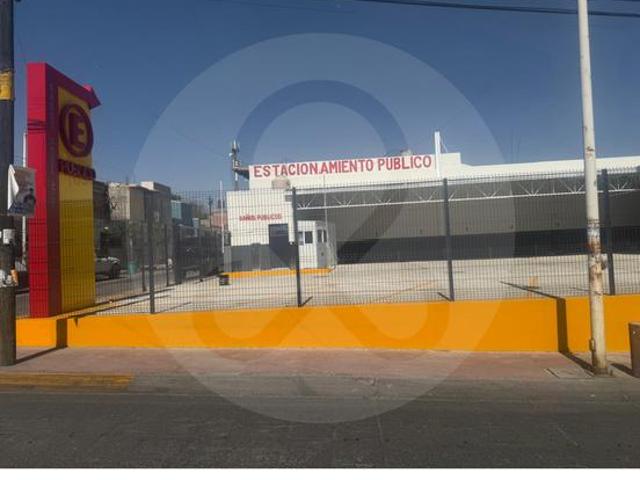 ESTACIONAMIENTO EN EL SALTO CENTRO