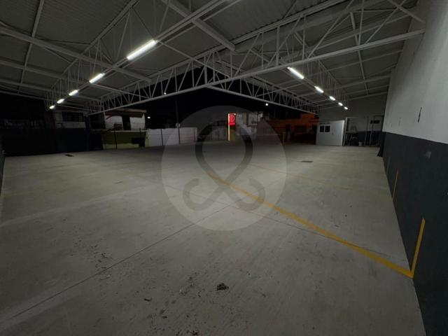 ESTACIONAMIENTO EN EL SALTO CENTRO