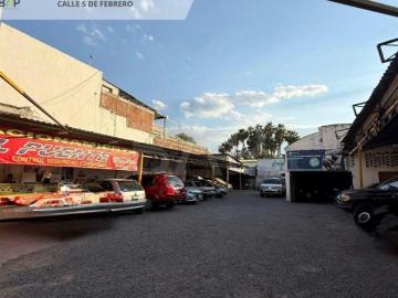 Estacionamiento en venta de 784 m2 en León