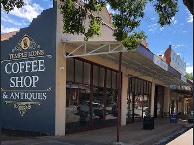 ESTABLISHED 16 YEAR BUSINESS, LARGE PREMISES, WIWO, GST GOING CONCERN, RESIDENTIAL POTENTIAL. Zoned RU5 Village