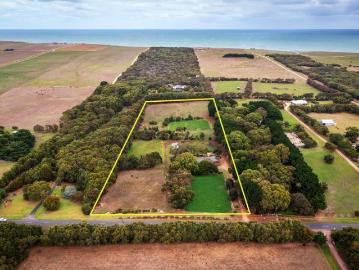 Established Tranquility on Hopkins Point
