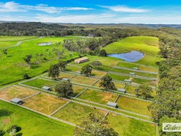 Established Equestrian Estate | 22 Horse Paddocks | Kulnura Hinterland