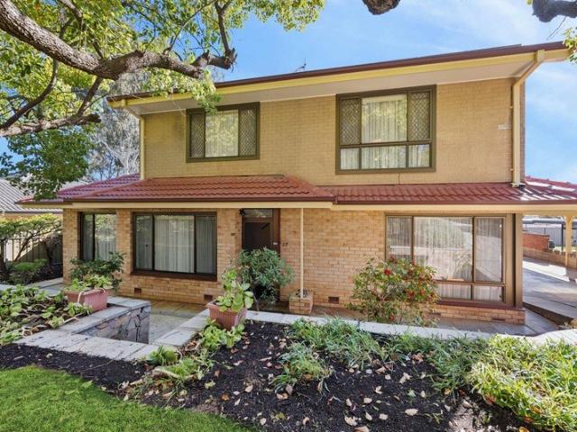 Established Family Home on Picturesque North Boulevard