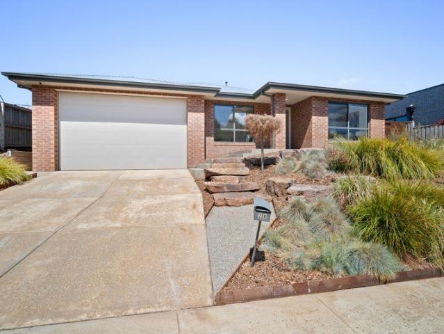 Established Living in a desirable Brown Hill location