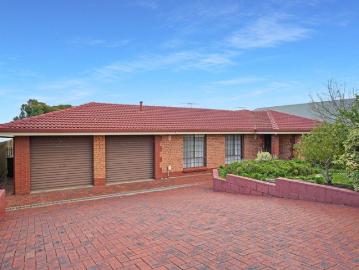 Established, Spacious and Ready to Enjoy