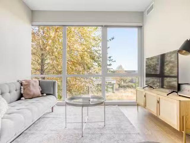 Estate, 3 Tingey Sq, Navy Yard 1 Bedroom 1 Bath