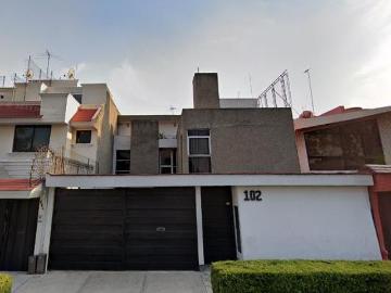 Estatus y Confort: Tu Nuevo Hogar en la Avenida Más Emblemática de Taxqueña