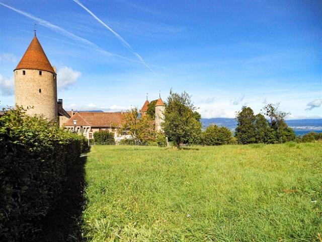 ESTAVAYER LE LAC EST NEUE WOHNUNG MIT CHARAKTER 4,5 ZIMMER