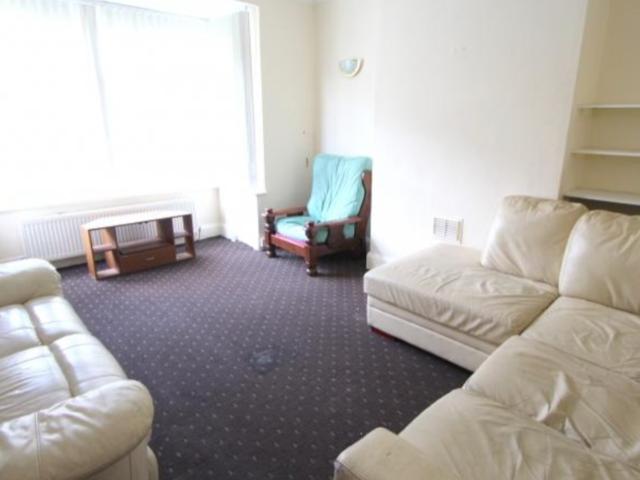 Estcourt Terrace, Leeds LS6 6 bed house to rent £433 pcm £100 pw