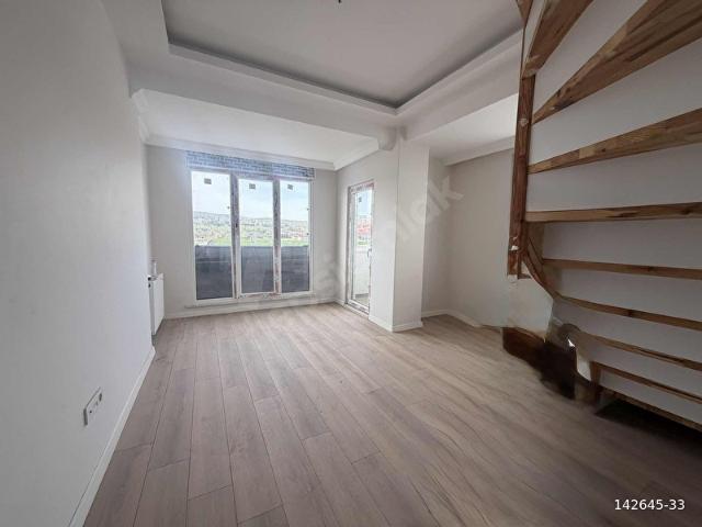 EST'DEN GÜMÜŞPINAR MAH. SATILIK 4+2 DUBLEKS DAİRE GENİŞ FERAH