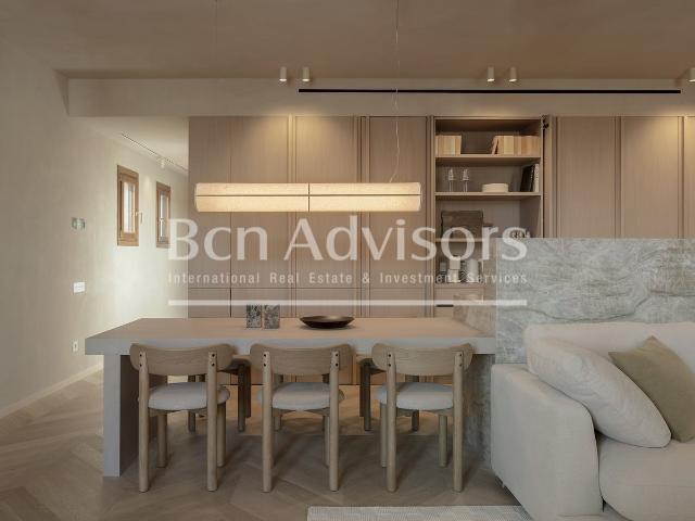 Este atico reformado a estrenar esta al lado del Parque de l. 158m² Barcelona