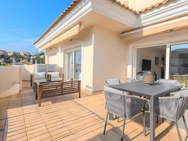 Este apartamento de lujo se encuentra dentro del prestigioso. 131m² Marbella