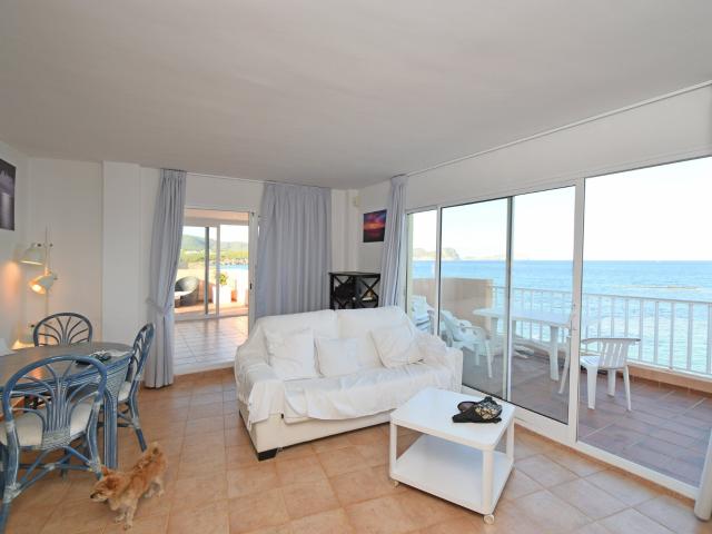 Este exclusivo ático se encuentra en Es Canar, una de las zo. 56m² Santa Eulalia del Río