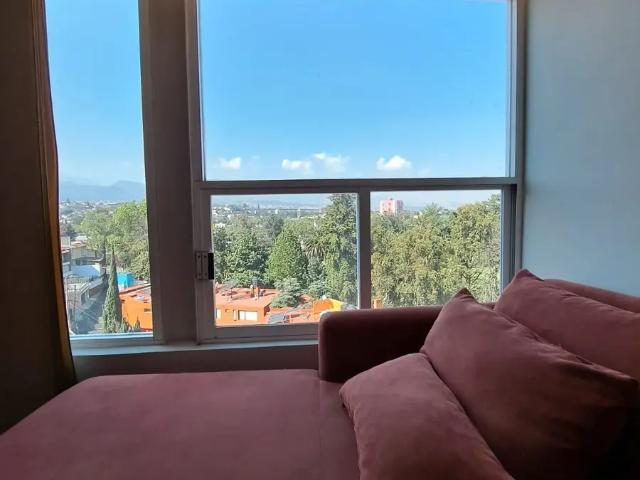Este exclusivo pent house en la colonia Club de Golf México, CDMX, ofrece lujo y