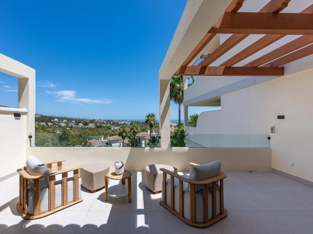 Este exquisito apartamento de tres dormitorios está perfecta. 146m² Marbella