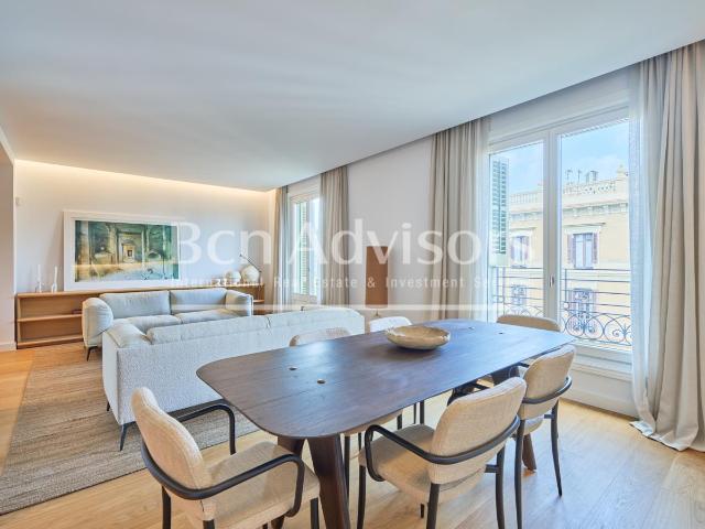 Este inmueble de obra nueva se situa en un edificio historic. 124m² Barcelona