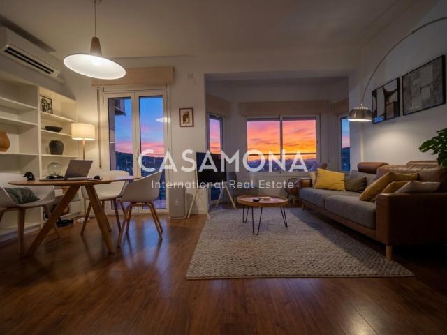 Este precioso apartamento de 2 dormitorios, recientemente re. 60m² Barcelona