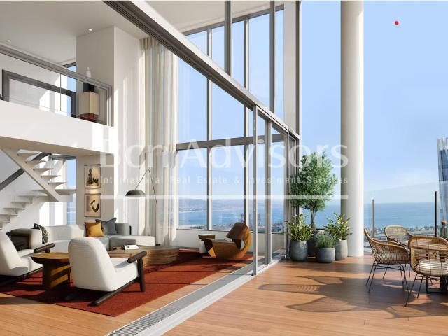 Este sensacional duplex de lujo se encuentra en el edificio. 325m² Barcelona