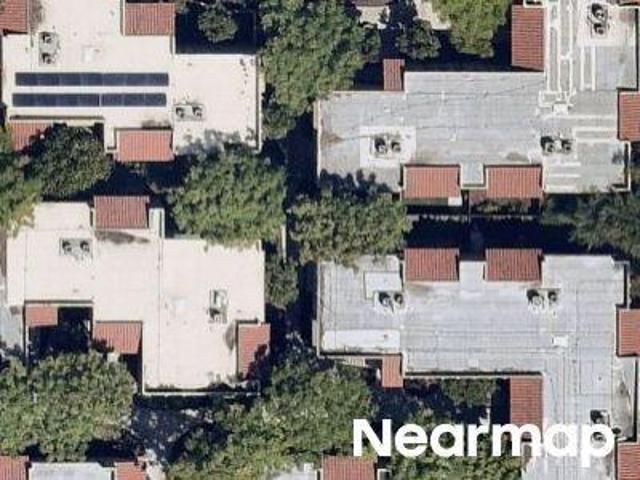 Estes St Unit