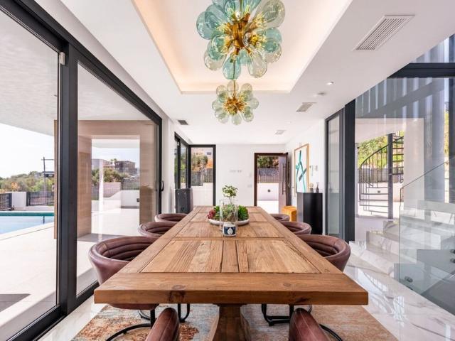 Estepona Detached Villa