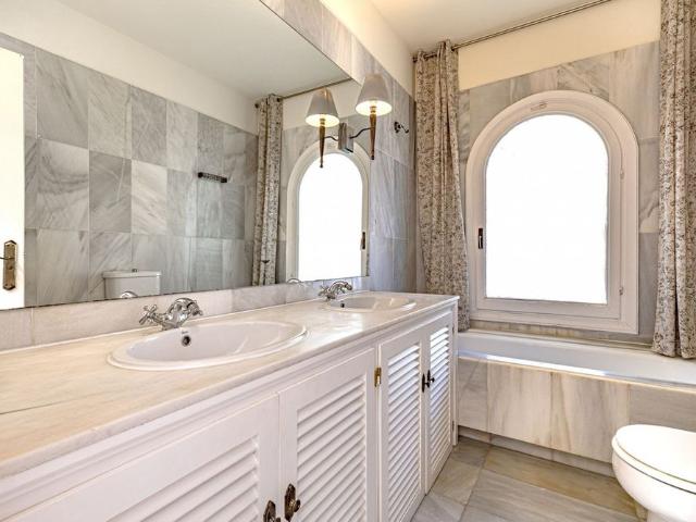Semi Detached House in Estepona