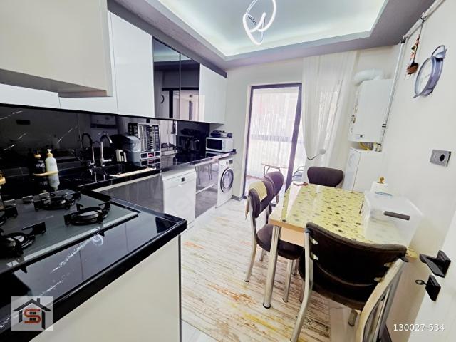 ESTERGON CAD. YANI 3+1 İSKANLI ULTRA LÜKS YAPILI ARA KAT DAİRE
