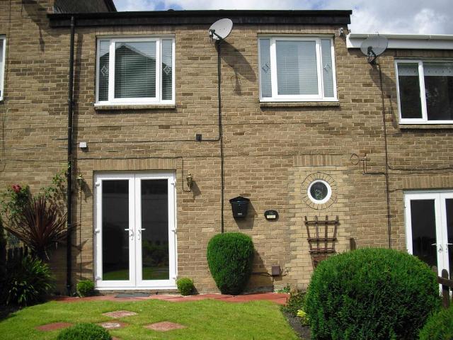 Esther Square, Columbia, Washington. 3 bed terraced house to rent £795 pcm £183 pw