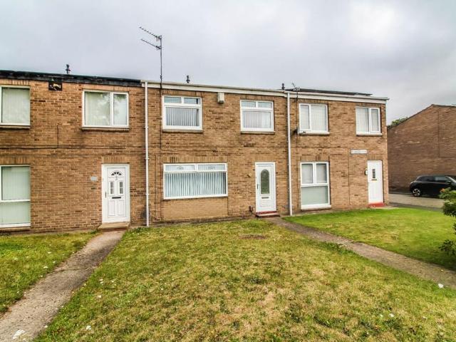 Esther Square, Columbia, Washington. 2 bed terraced house to rent £700 pcm £162 pw